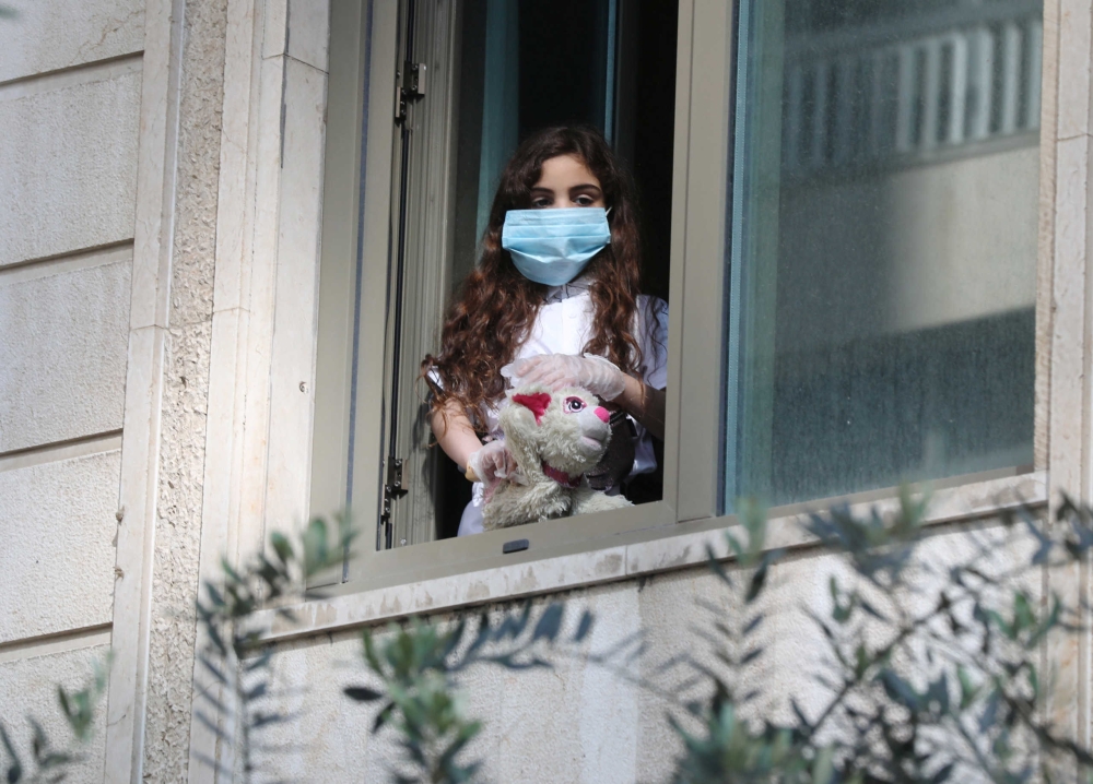 &Gamma;&iota;&alpha;&tau;ί &omicron;&iota; &epsilon;&iota;&delta;ή&sigma;&epsilon;&iota;&sigmaf; &gamma;&iota;&alpha; &nu;έ&omicron;&upsilon;&sigmaf; &iota;&omicron;ύ&sigmaf; &pi;&rho;&omicron;&kappa;&alpha;&lambda;&omicron;ύ&nu; &alpha;&kappa;ό&mu;&eta; &phi;ό&beta;&omicron; &mu;&epsilon;&tau;ά &tau;&eta;&nu; COVID-19