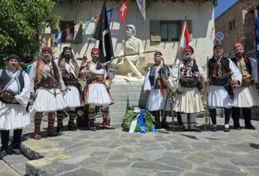 Τίμησαν τον Καπετάν Ζαχαριά στη Βαρβίτσα