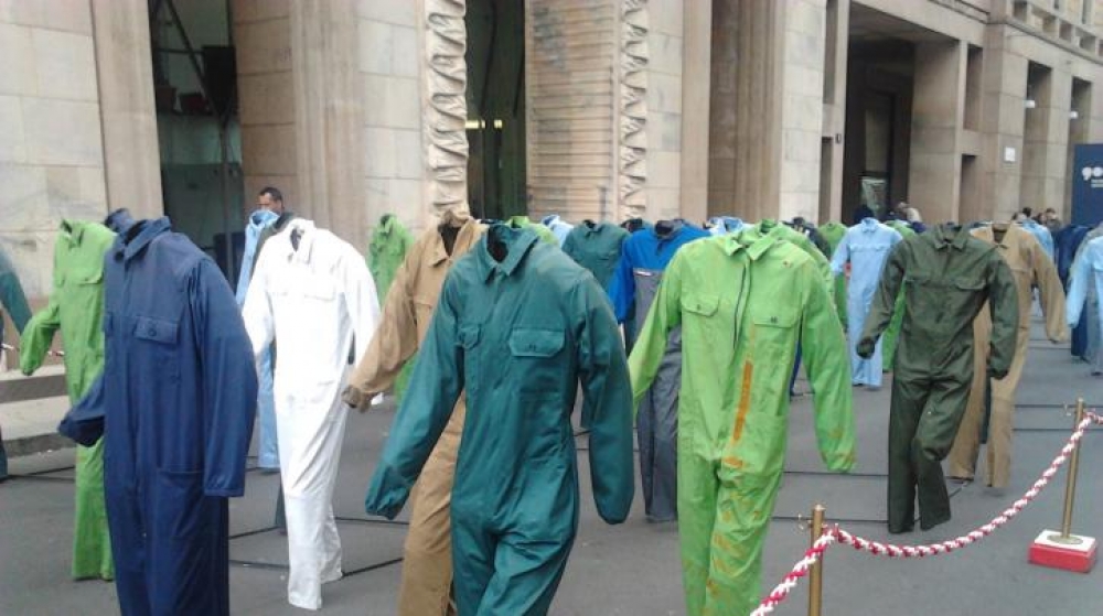 &Omicron; &epsilon;&rho;&gamma;&alpha;&sigma;&iota;&alpha;&kappa;ό&sigmaf; &laquo;&mu;&epsilon;&sigma;&alpha;ί&omega;&nu;&alpha;&sigmaf;&raquo; &sigma;&epsilon; &alpha;&rho;&iota;&theta;&mu;&omicron;ύ&sigmaf;