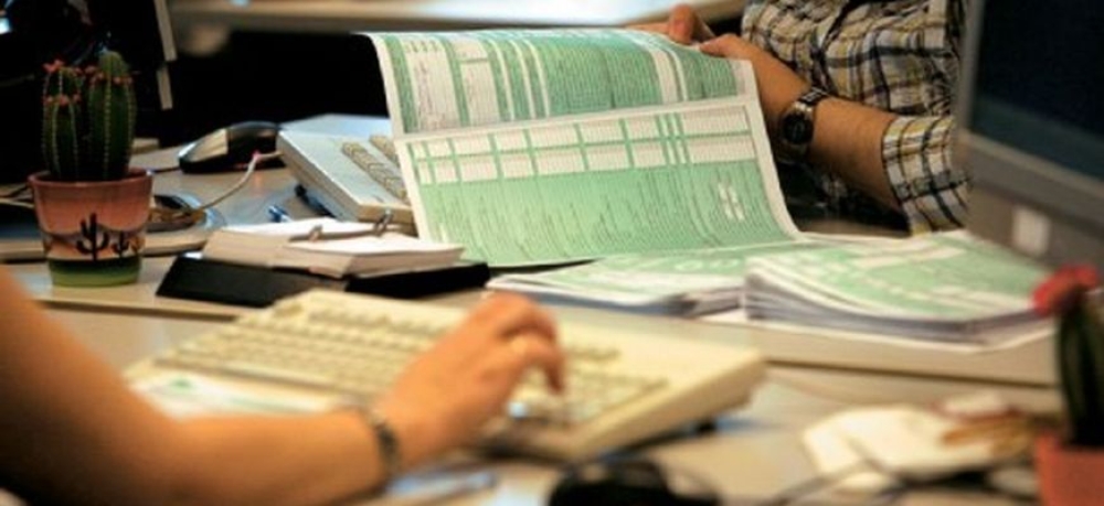 &Epsilon;&phi;&omicron;&rho;ί&alpha;: &Tau;&iota; &pi;&rho;έ&pi;&epsilon;&iota; &nu;&alpha; &tau;&alpha;&kappa;&tau;&omicron;&pi;&omicron;&iota;&eta;&theta;&epsilon;ί &pi;&rho;&iota;&nu; &tau;&omicron; &nu;έ&omicron; έ&tau;&omicron;&sigmaf;