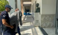 &Epsilon;&lambda;&epsilon;ύ&theta;&epsilon;&rho;&omicron;&sigmaf; &omicron; 55&chi;&rho;&omicron;&nu;&omicron;&sigmaf; &gamma;&iota;&alpha; &tau;&eta;&nu; &upsilon;&pi;ό&theta;&epsilon;&sigma;&eta; &tau;&omicron;&upsilon; &Mu;&upsilon;&sigma;&tau;&rho;ά