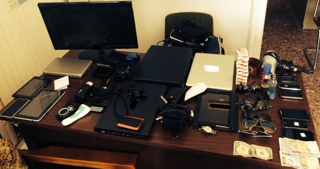 &amp;#8220;Έ&gamma;&delta;&upsilon;&nu;&alpha;&nu;&amp;#8221; &xi;&epsilon;&nu;&omicron;&delta;&omicron;&chi;&epsilon;ί&alpha; &kappa;&alpha;&iota; &epsilon;&nu;&omicron;&iota;&kappa;&iota;&alpha;&zeta;ό&mu;&epsilon;&nu;&alpha; &sigma;&epsilon; &Lambda;&alpha;&kappa;&omega;&nu;ί&alpha;, &Mu;&epsilon;&sigma;&sigma;&eta;&nu;ί&alpha; &kappa;&alpha;&iota; &Phi;&omega;&kappa;ί&delta;&alpha;