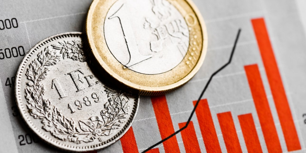 &Delta;ά&nu;&epsilon;&iota;&alpha; &sigma;&epsilon; &epsilon;&lambda;&beta;&epsilon;&tau;&iota;&kappa;ό &phi;&rho;ά&gamma;&kappa;&omicron;: Έ&rho;&chi;&epsilon;&tau;&alpha;&iota; &pi;&lambda;&alpha;&tau;&phi;ό&rho;&mu;&alpha; &gamma;&iota;&alpha; &mu;&epsilon;&tau;&alpha;&tau;&rho;&omicron;&pi;ή &kappa;&alpha;&iota; &laquo;&kappa;&omicron;ύ&rho;&epsilon;&mu;&alpha;&raquo;