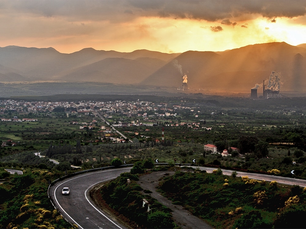 &Pi;ά&nu;&omega; &alpha;&pi;ό 60 &epsilon;&kappa;&alpha;&tau;. &gamma;&iota;&alpha; έ&rho;&gamma;&alpha; &Delta;ί&kappa;&alpha;&iota;&eta;&sigmaf; &Mu;&epsilon;&tau;ά&beta;&alpha;&sigma;&eta;&sigmaf; &sigma;&tau;&eta;&nu; &Pi;&epsilon;&lambda;&omicron;&pi;ό&nu;&nu;&eta;&sigma;&omicron;