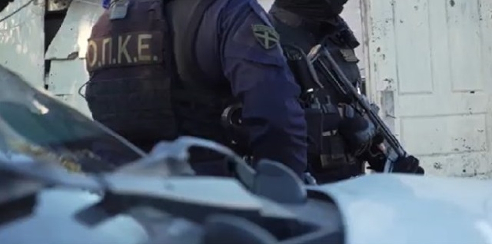 &Pi;έ&rho;&alpha;&sigma;&epsilon; &alpha;&pi;ό &tau;&omicron; &laquo;&kappa;ό&sigma;&kappa;&iota;&nu;&omicron;&raquo; &tau;&eta;&sigmaf; &Epsilon;&Lambda;&Alpha;&Sigma; &xi;&alpha;&nu;ά &eta; &Pi;&epsilon;&lambda;&omicron;&pi;ό&nu;&nu;&eta;&sigma;&omicron;&sigmaf;