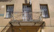 Έ&nu;&alpha; &alpha;&kappa;ό&mu;&alpha; &pi;&alpha;&lambda;&alpha;&iota;ό &sigma;&pi;ί&tau;&iota; &tau;&eta;&sigmaf; &Sigma;&pi;ά&rho;&tau;&eta;&sigmaf; &kappa;&alpha;&tau;&alpha;&rho;&rho;έ&epsilon;&iota;