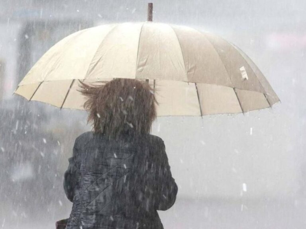 &Epsilon;&pi;&iota;&delta;&epsilon;ί&nu;&omega;&sigma;&eta; &tau;&omicron;&upsilon; &kappa;&alpha;&iota;&rho;&omicron;ύ: &Iota;&sigma;&chi;&upsilon;&rho;έ&sigmaf; &beta;&rho;&omicron;&chi;έ&sigmaf; &kappa;&alpha;&iota; &kappa;&alpha;&tau;&alpha;&iota;&gamma;ί&delta;&epsilon;&sigmaf; &sigma;&tau;&eta; &Lambda;&alpha;&kappa;&omega;&nu;ί&alpha;