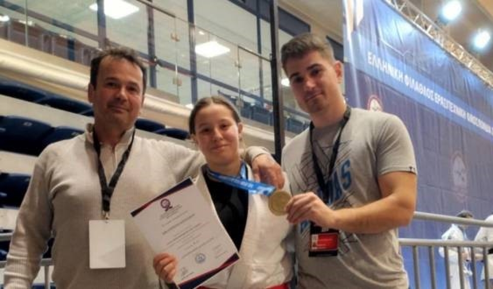 &Chi;&rho;&upsilon;&sigma;ή &pi;&rho;&omega;&tau;&alpha;&theta;&lambda;ή&tau;&rho;&iota;&alpha; &eta; &Kappa;. &Kappa;&omicron;&nu;&tau;ά&kappa;&omicron;&upsilon; &sigma;&tau;&omicron; &Pi;&alpha;&nu;&epsilon;&lambda;&lambda;ή&nu;&iota;&omicron; &Pi;&rho;&omega;&tau;ά&theta;&lambda;&eta;&mu;&alpha; &Zeta;ί&omicron;&upsilon;-&Zeta;ί&tau;&sigma;&omicron;&upsilon;