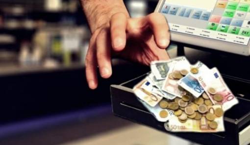 &Sigma;&tau;&eta; &laquo;&delta;&alpha;&gamma;&kappa;ά&nu;&alpha;&raquo; &tau;&eta;&sigmaf; &Epsilon;&Lambda;&Alpha;&Sigma; &nu;&epsilon;&alpha;&rho;&omicron;ί &pi;&omicron;&upsilon; &laquo;&sigma;ή&kappa;&omega;&sigma;&alpha;&nu;&raquo; &tau;&alpha;&mu;&epsilon;ί&omicron; &epsilon;&pi;&iota;&chi;&epsilon;ί&rho;&eta;&sigma;&eta;&sigmaf; &sigma;&tau;&eta; &Sigma;&pi;ά&rho;&tau;&eta;