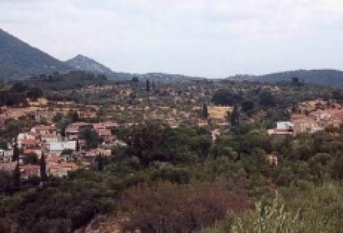Μυρσίνη, «εσύ δοξαστική» και τουριστικά αναγεννημένη