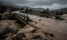 &Omega;&sigmaf; 16 &Iota;&alpha;&nu;&omicron;&upsilon;&alpha;&rho;ί&omicron;&upsilon; &omicron;&iota; &delta;&eta;&lambda;ώ&sigma;&epsilon;&iota;&sigmaf; &gamma;&iota;&alpha; &zeta;&eta;&mu;&iota;έ&sigmaf; &alpha;&pi;ό &tau;&iota;&sigmaf; &pi;&lambda;&eta;&mu;&mu;ύ&rho;&epsilon;&sigmaf; &sigma;&tau;&omicron;&nu; &Delta;ή&mu;&omicron; &Alpha;&nu;&alpha;&tau;. &Mu;ά&nu;&eta;&sigmaf;