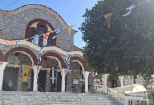 Με κατάνυξη εορτάστηκε ο πολιούχος του Βλαχιώτη Άγιος Νεκτάριος