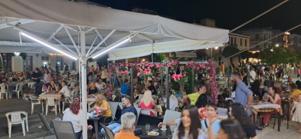 &laquo;&Lambda;&epsilon;&upsilon;&kappa;ή &Nu;ύ&chi;&tau;&alpha;&raquo; &kappa;&alpha;&iota; &laquo;&Alpha;&nu;&omicron;&iota;&chi;&tau;ή &laquo;&Pi;ό&lambda;&eta;&raquo; &chi;&omega;&rho;ί&sigmaf;&hellip; &sigma;&kappa;&iota;έ&sigmaf; &sigma;&tau;&eta; &laquo;&beta;&iota;&tau;&rho;ί&nu;&alpha;&raquo;