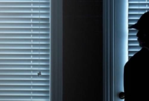 Θρασύτατη ληστεία σε σπίτι στη Βορδόνια