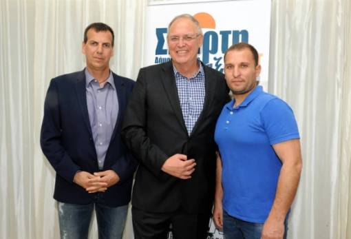 Σκληρή κριτική Καπονικολού σε Βακαλόπουλο και όχι μόνο