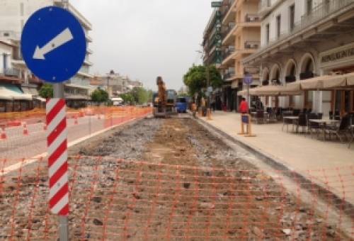 Ξεκίνησαν πάλι εργασίες στην Κωνσταντίνου Παλαιολόγου (ΦΩΤΟ)