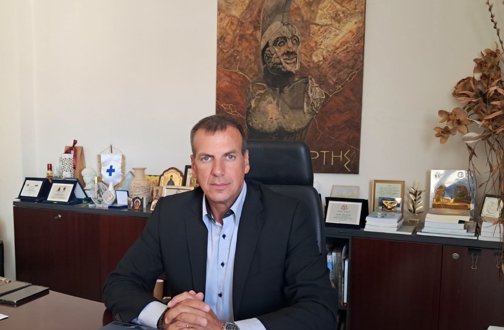 &Mu;ή&nu;&upsilon;&mu;&alpha; &Beta;&alpha;&kappa;&alpha;&lambda;ό&pi;&omicron;&upsilon;&lambda;&omicron;&upsilon; &gamma;&iota;&alpha; &tau;&alpha; 52 &chi;&rho;ό&nu;&iota;&alpha; &alpha;&pi;ό &tau;&eta;&nu; &tau;&omicron;&upsilon;&rho;&kappa;&iota;&kappa;ή &epsilon;&iota;&sigma;&beta;&omicron;&lambda;ή &kappa;&alpha;&iota; &kappa;&alpha;&tau;&omicron;&chi;ή &tau;&eta;&sigmaf; &Kappa;ύ&pi;&rho;&omicron;&upsilon;
