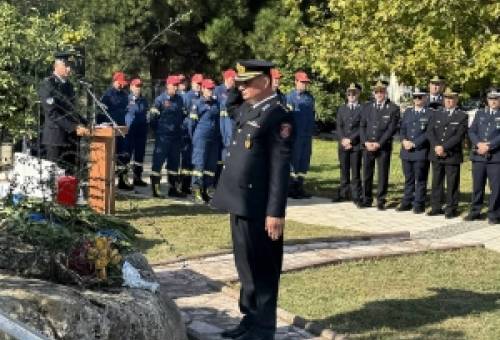 Αθάνατοι: Άσβεστη η μνήμη των πεσόντων πυροσβεστών στη Λακωνία