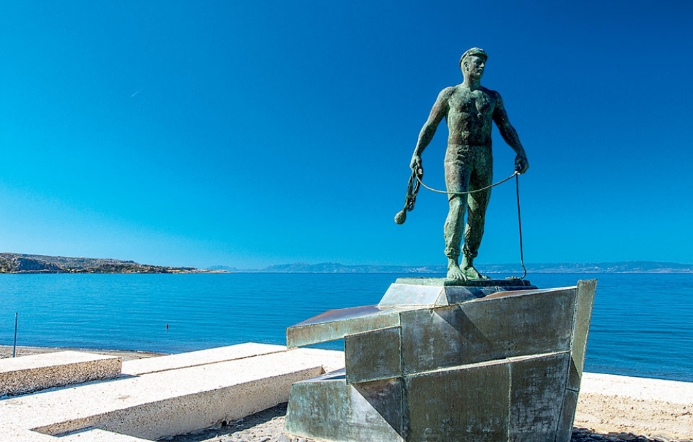 &Pi;&alpha;&rho;έ&mu;&beta;&alpha;&sigma;&eta; &Gamma;&rho;&eta;&gamma;&omicron;&rho;ά&kappa;&omicron;&upsilon;: &Sigma;&tau;&eta; &Beta;&omicron;&upsilon;&lambda;ή &eta; &pi;&epsilon;&rho;&iota;&kappa;&omicron;&pi;ή 7% &sigma;&tau;&iota;&sigmaf; &sigma;&upsilon;&nu;&tau;ά&xi;&epsilon;&iota;&sigmaf; &tau;&omega;&nu; &nu;&alpha;&upsilon;&tau;&iota;&kappa;ώ&nu;