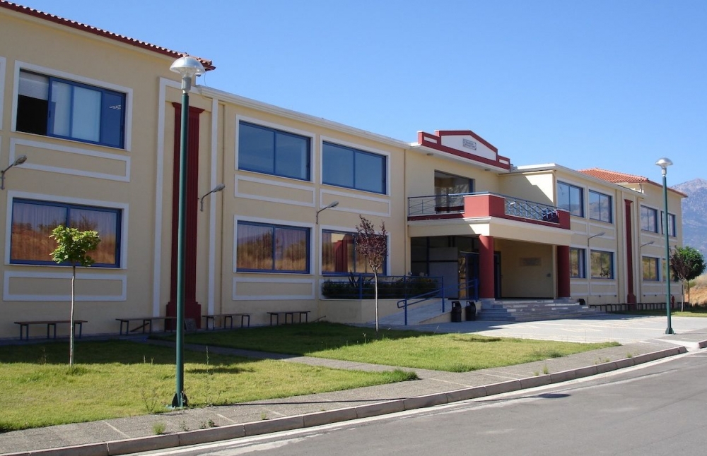 &Omicron;&rho;&kappa;&omega;&mu;&omicron;&sigma;ί&alpha; &kappa;&alpha;&iota; &omicron;&mu;&iota;&lambda;ί&epsilon;&sigmaf; &sigma;&tau;&omicron; &Tau;&mu;ή&mu;&alpha; &Psi;&eta;&phi;&iota;&alpha;&kappa;ώ&nu; &Sigma;&upsilon;&sigma;&tau;&eta;&mu;ά&tau;&omega;&nu; &Sigma;&pi;ά&rho;&tau;&eta;&sigmaf;