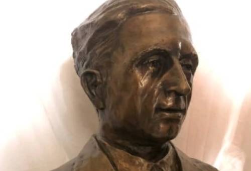 Δημοσθένης Τζανάκος για προτομή Καρβούνη: «Δεν έρχεται για να διχάσει, αλλά για να ενώσει»