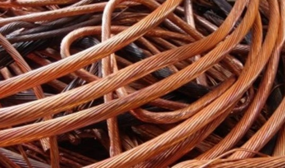 Αδίστακτοι κυνηγοί χαλκού ρήμαξαν περιοχές από Άγιο Ιωάννη ως Φάριδα