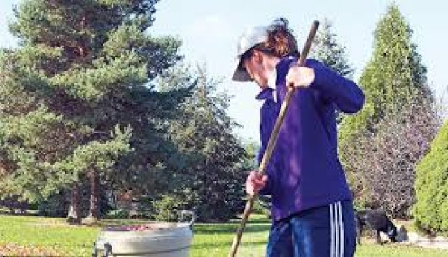 10.000 &pi;&rho;&omicron;&sigma;&lambda;ή&psi;&epsilon;&iota;&sigmaf; &mu;&epsilon; &kappa;&omicron;&iota;&nu;&omega;&phi;&epsilon;&lambda;ή &epsilon;&rho;&gamma;&alpha;&sigma;ί&alpha;