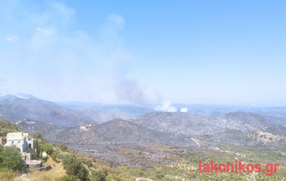 Αναζωπύρωση φωτιάς στο Χωσιάρι Αν. Μάνης