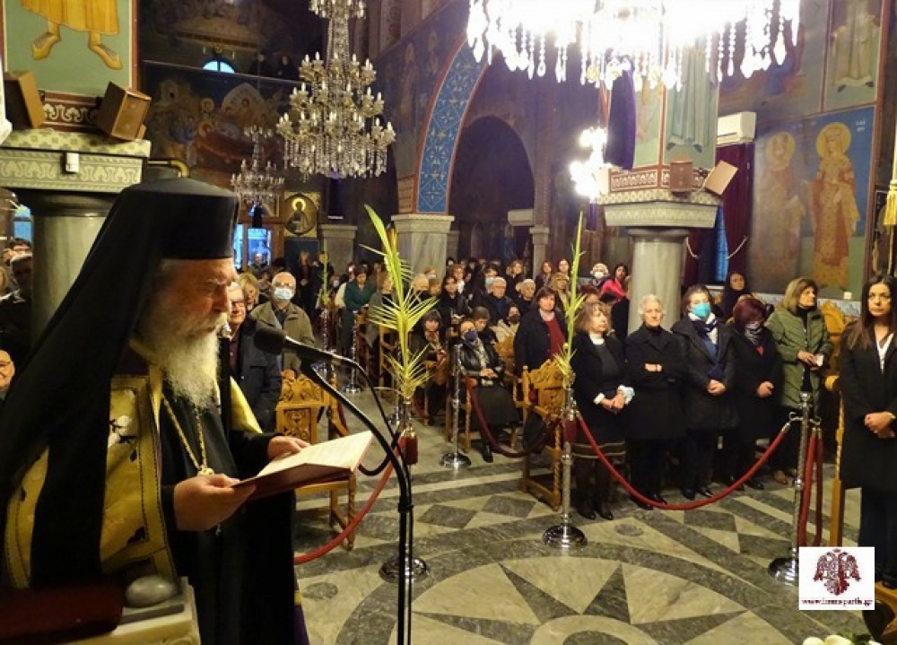 &Eta; &alpha;&kappa;&omicron;&lambda;&omicron;&upsilon;&theta;ί&alpha; &tau;&omicron;&upsilon; &Nu;&upsilon;&mu;&phi;ί&omicron;&upsilon; &sigma;&tau;&omicron;&nu; &Iota;.&Nu;. &Alpha;&gamma;. &Sigma;&pi;&upsilon;&rho;ί&delta;&omega;&nu;&omicron;&sigmaf; &Sigma;&pi;ά&rho;&tau;&eta;&sigmaf;