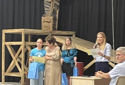 Πρωτιά για το Εκπαιδευτήριο «Πολυχρονάκου» σε Μαθητικούς Αγώνες Ρητορικής Τέχνης