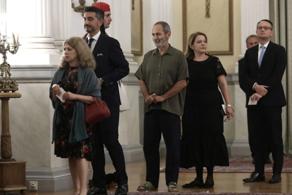 &Eta; &laquo;&epsilon;&kappa;&kappa;&epsilon;&nu;&tau;&rho;&iota;&kappa;ή&raquo; &epsilon;&mu;&phi;ά&nu;&iota;&sigma;&eta; &tau;&omicron;&upsilon; &Lambda;ά&kappa;&omega;&nu;&alpha; &Pi;&omega;&lambda; &Epsilon;&upsilon;&mu;&omicron;&rho;&phi;ί&delta;&eta;