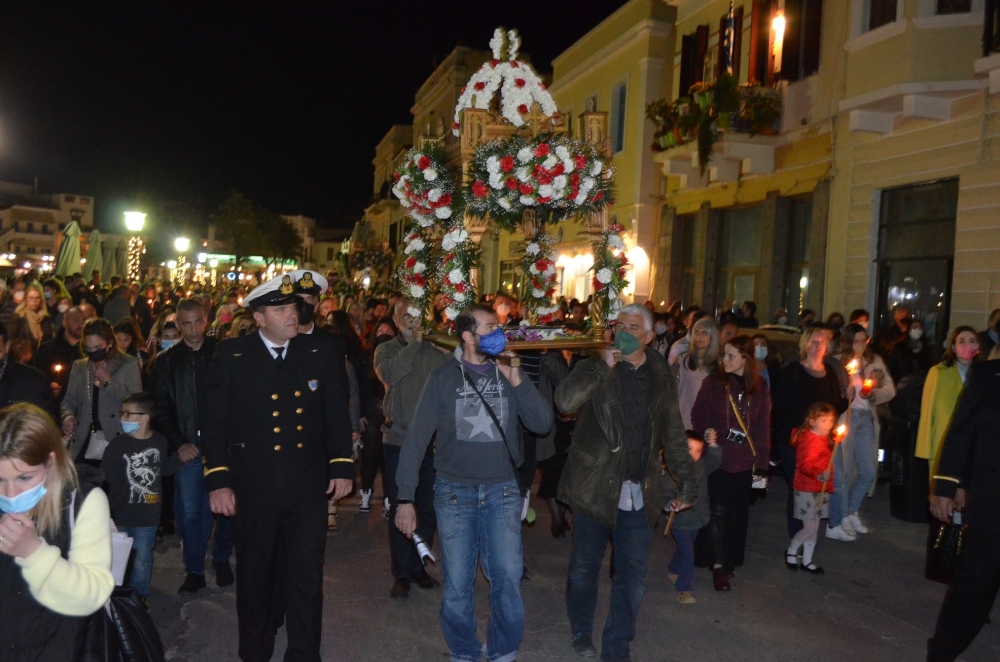 &Alpha;&pi;&omicron;&kappa;&alpha;&theta;ή&lambda;&omega;&sigma;&eta;, &Epsilon;&pi;&iota;&tau;ά&phi;&iota;&omicron;&sigmaf; &kappa;&alpha;&iota; &Alpha;&nu;ά&sigma;&tau;&alpha;&sigma;&eta; &sigma;&tau;&omicron; &Gamma;ύ&theta;&epsilon;&iota;&omicron;