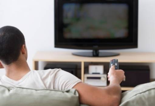 Αυτός είναι ο λόγος που η τηλεόραση κάνει κακό στην καρδιά σου