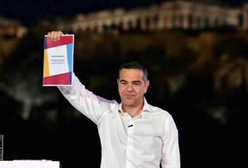 Στην πορεία για τις εκλογές