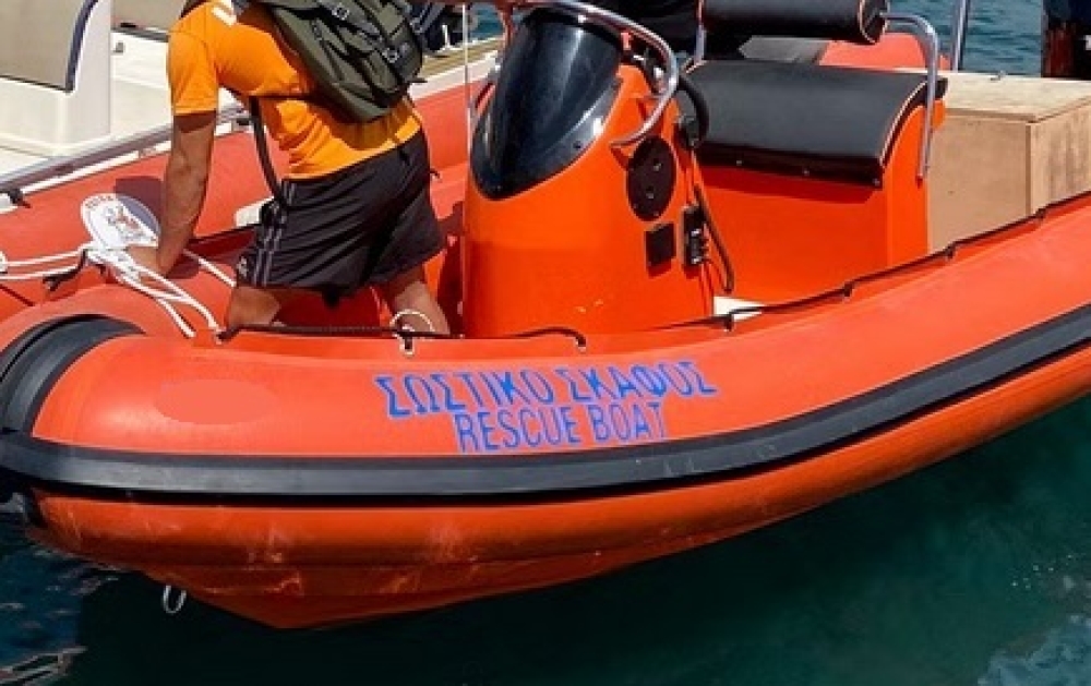 Διάσωση άνδρα που παρασύρθηκε με κανό και κινδύνεψε ανοιχτά της Πλύτρας