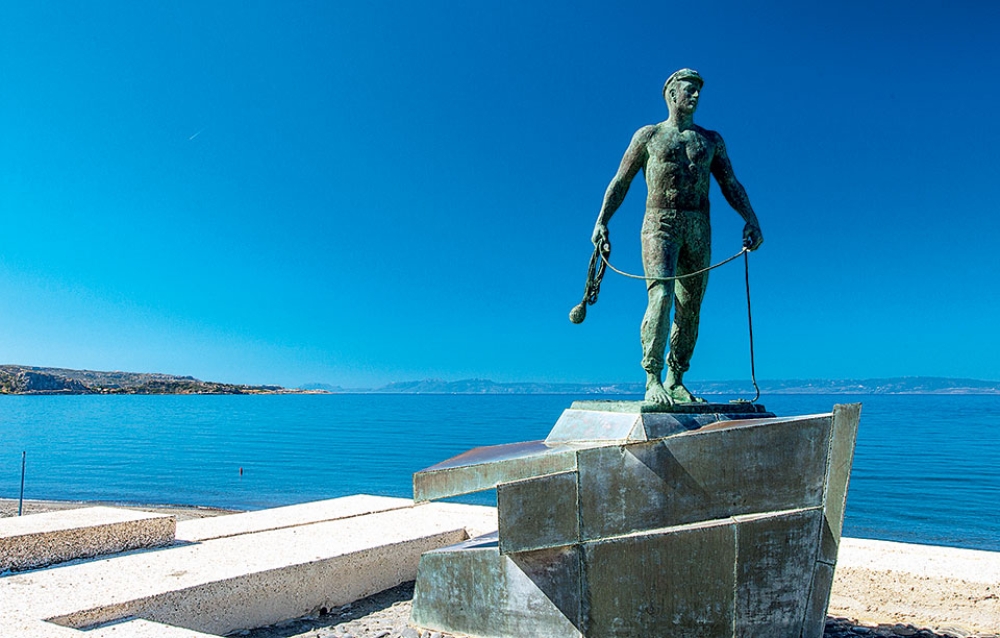 &Sigma;ή&mu;&alpha; &kappa;&alpha;&tau;&alpha;&tau;&epsilon;&theta;έ&nu; &gamma;&iota;&alpha; &tau;&eta; &Nu;&epsilon;ά&pi;&omicron;&lambda;&eta; &tau;&omicron; ά&gamma;&alpha;&lambda;&mu;&alpha; &tau;&omicron;&upsilon; &Beta;&alpha;&tau;&iota;&kappa;&iota;ώ&tau;&eta; &Theta;&alpha;&lambda;&alpha;&sigma;&sigma;&iota;&nu;&omicron;ύ