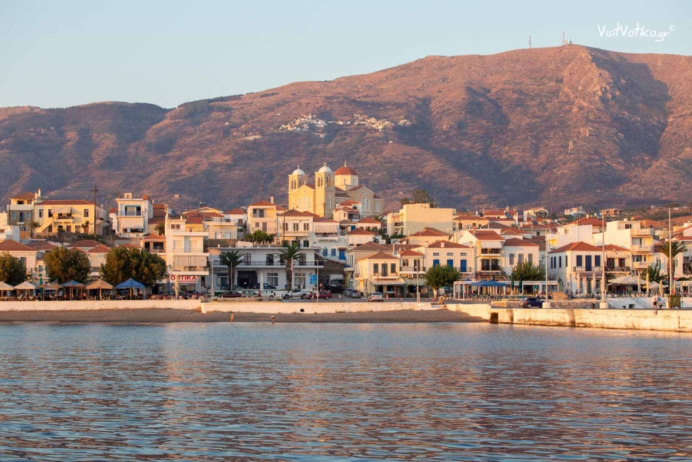 &Alpha;&pi;ό &tau;&alpha; &beta;ά&theta;&eta; &tau;&eta;&sigmaf; &gamma;&eta;&sigmaf; &sigma;&tau;&alpha; ί&chi;&nu;&eta; &tau;&eta;&sigmaf; &epsilon;&lambda;&lambda;&eta;&nu;&iota;&kappa;ή&sigmaf; &nu;&alpha;&upsilon;&tau;&omicron;&sigma;ύ&nu;&eta;&sigmaf;: &Epsilon;&kappa;&delta;&rho;&omicron;&mu;ή &tau;&eta;&sigmaf; &Pi;&Epsilon;&Sigma; &sigma;&tau;&eta; &Nu;&epsilon;ά&pi;&omicron;&lambda;&eta; &Beta;&omicron;&iota;ώ&nu;