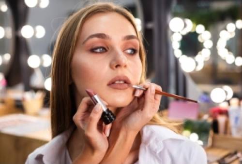 Makeup express: Τα βήματα που δεν θέλουν βιασύνη