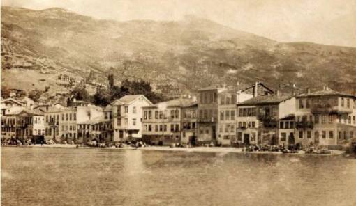 &Eta; &Sigma;&pi;ά&rho;&tau;&eta; &tau;&iota;&mu;ά &tau;&alpha; &theta;ύ&mu;&alpha;&tau;&alpha; &tau;&eta;&sigmaf; &Gamma;&epsilon;&nu;&omicron;&kappa;&tau;&omicron;&nu;ί&alpha;&sigmaf; &tau;&omega;&nu; &Epsilon;&lambda;&lambda;ή&nu;&omega;&nu; &tau;&eta;&sigmaf; &Mu;&iota;&kappa;&rho;ά&sigmaf; &Alpha;&sigma;ί&alpha;&sigmaf;