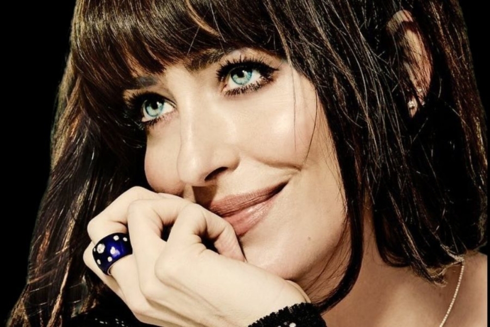 &Tau;&omicron; &alpha;&pi;&lambda;ό &tau;&rho;&iota;&kappa; &tau;&eta;&sigmaf; Dakota Johnson &gamma;&iota;&alpha; &beta;&lambda;&epsilon;&phi;&alpha;&rho;ί&delta;&epsilon;&sigmaf; &sigma;&alpha;&nu; &psi;&epsilon;ύ&tau;&iota;&kappa;&epsilon;&sigmaf;