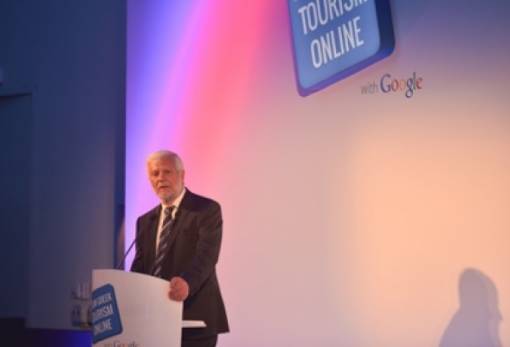 Διαδικτυακή καμπάνια για τουριστικό limit up