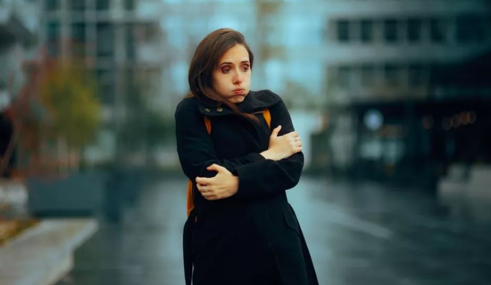 &Gamma;&iota;&alpha;&tau;ί ό&lambda;&omicron;&iota; &laquo;&kappa;&omicron;&lambda;&lambda;ά&nu;&epsilon;&raquo; &kappa;ά&tau;&iota; &tau;&omicron; &chi;&epsilon;&iota;&mu;ώ&nu;&alpha;;