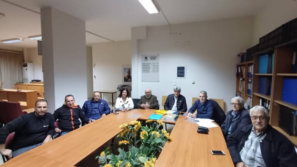 &Sigma;&upsilon;&gamma;&kappa;&alpha;&lambda;&epsilon;ί &Gamma;&Sigma; &eta; Έ&nu;&omega;&sigma;&eta; &pi;&rho;ώ&eta;&nu; &alpha;&iota;&rho;&epsilon;&tau;ώ&nu; &tau;&omicron;&upsilon; &Delta;. &Sigma;&pi;ά&rho;&tau;&eta;&sigmaf;