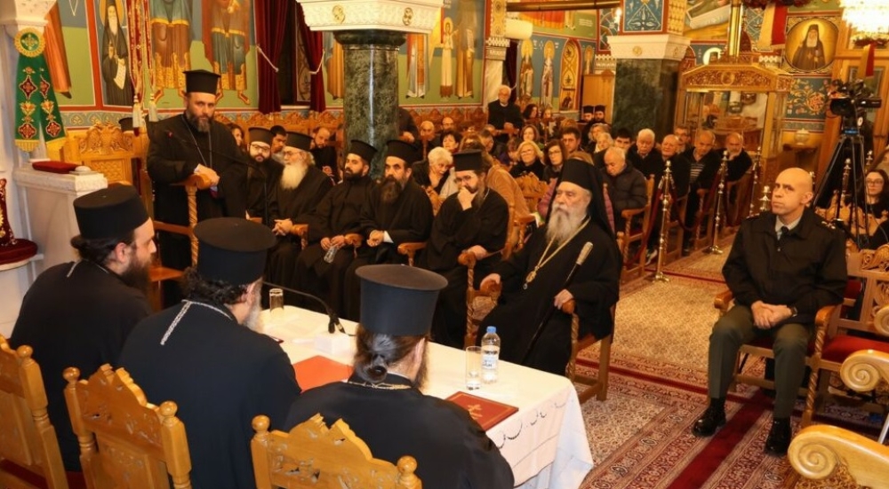 &Eta; &pi;&alpha;&rho;&alpha;&kappa;&alpha;&tau;&alpha;&theta;ή&kappa;&eta; &tau;&eta;&sigmaf; &Sigma;&upsilon;&nu;ό&delta;&omicron;&upsilon; &tau;&eta;&sigmaf; &Nu;ί&kappa;&alpha;&iota;&alpha;&sigmaf; &phi;&omega;&tau;ί&sigma;&tau;&eta;&kappa;&epsilon; &sigma;&tau;&omicron;&nu; &Iota;&Nu; &Alpha;&gamma;ί&omicron;&upsilon; &Sigma;&pi;&upsilon;&rho;ί&delta;&omega;&nu;&omicron;&sigmaf; &Sigma;&pi;ά&rho;&tau;&eta;&sigmaf;