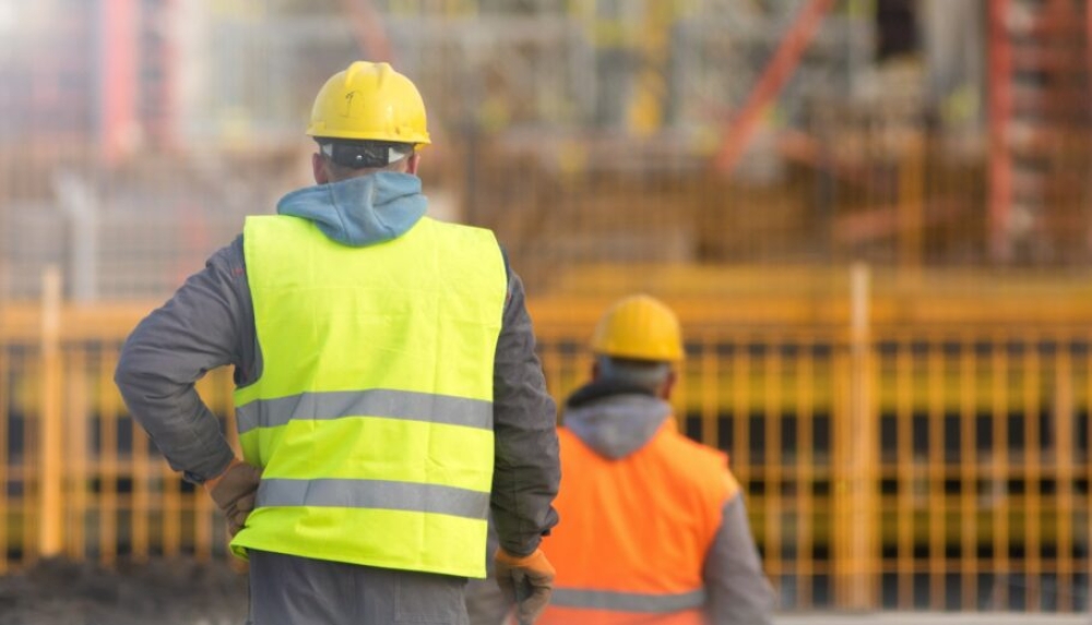 &Epsilon;&lambda;&lambda;ά&delta;&alpha;: &Eta; &mu;ό&nu;&eta; &chi;ώ&rho;&alpha; &sigma;&tau;&eta;&nu; &Epsilon;&Epsilon; &pi;&omicron;&upsilon; &tau;&omicron; &kappa;ό&sigma;&tau;&omicron;&sigmaf; &epsilon;&rho;&gamma;&alpha;&sigma;ί&alpha;&sigmaf; &mu;&epsilon;&iota;ώ&theta;&eta;&kappa;&epsilon; &tau;&omicron; &gamma;&rsquo; &tau;&rho;ί&mu;&eta;&nu;&omicron; &tau;&omicron;&upsilon; 2024