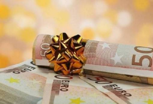 Από αύριο η προπληρωμή επιδομάτων  και Δώρου Χριστουγέννων σε ανέργους