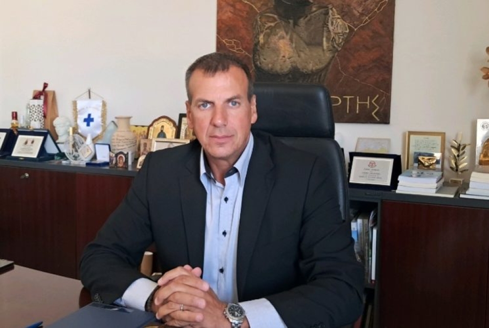 &Delta;ή&mu;&alpha;&rho;&chi;&omicron;&sigmaf;&hellip; &epsilon;&nu;&iota;&sigma;&tau;ά&mu;&epsilon;&nu;&omicron;&sigmaf; &sigma;&epsilon; &laquo;&rho;&epsilon;&lambda;ά&nu;&sigmaf;&raquo; &gamma;&iota;&alpha; &tau;&alpha; έ&rho;&gamma;&alpha;