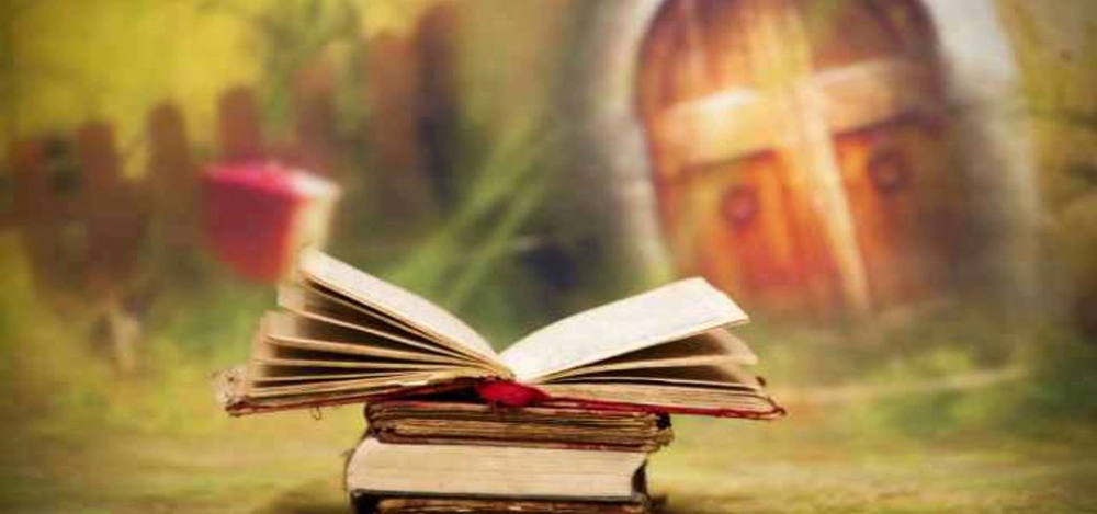 &Tau;&omicron; &beta;&alpha;&sigma;&iota;&lambda;ό&pi;&omicron;&upsilon;&lambda;&omicron; &kappa;&alpha;&iota; &tau;&omicron; &sigma;&iota;&delta;&eta;&rho;&omicron;&chi;ό&rho;&tau;&alpha;&rho;&omicron;