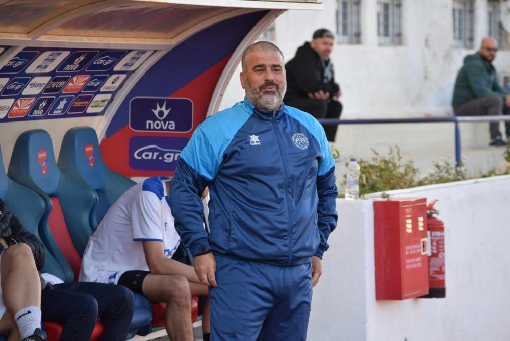 &laquo;&Chi;&tau;ί&zeta;&epsilon;&iota;&raquo; &pi;ά&nu;&omega; &sigma;&tau;&omicron;&nu; &kappa;&omicron;&rho;&mu;ό &tau;&omicron;&upsilon;  &omicron; &Pi;&alpha;&nu;&gamma;&upsilon;&theta;&epsilon;&alpha;&tau;&iota;&kappa;ό&sigmaf;