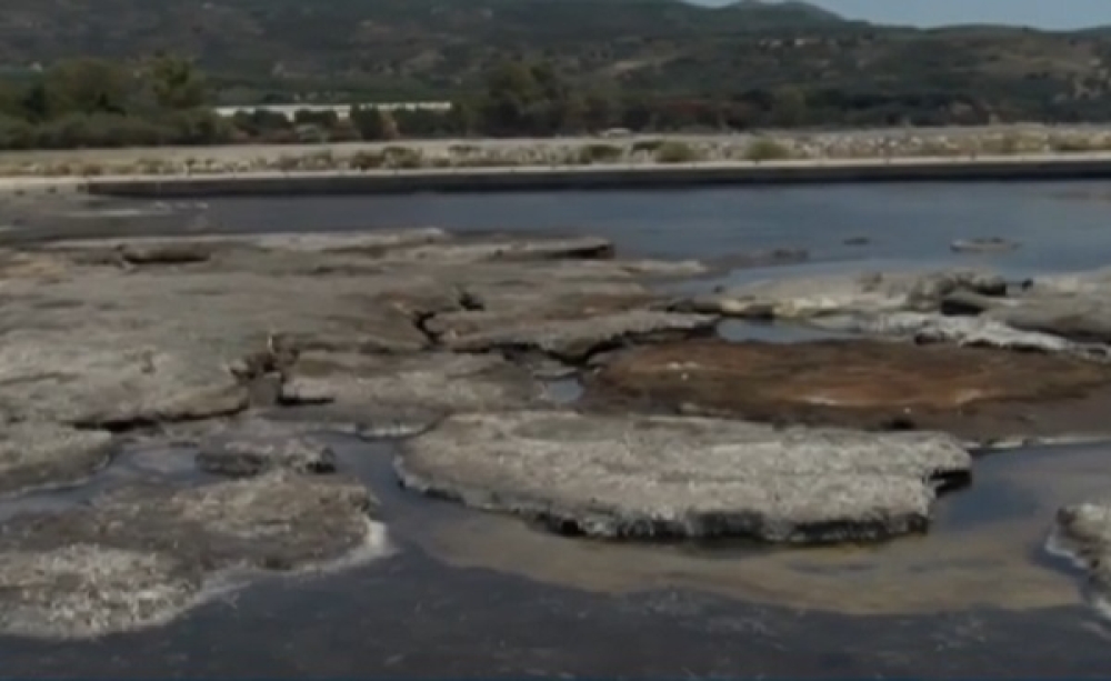 &laquo;Ώ&rho;&alpha; &mu;&eta;&delta;έ&nu;&raquo; &gamma;&iota;&alpha; &tau;&omicron; &alpha;&lambda;&iota;&epsilon;&upsilon;&tau;&iota;&kappa;ό &kappa;&alpha;&tau;&alpha;&phi;ύ&gamma;&iota;&omicron; &Gamma;&lambda;&upsilon;&kappa;ό&beta;&rho;&upsilon;&sigma;&eta;&sigmaf;